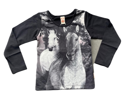 Wild longsleeve Marty black forest paarden